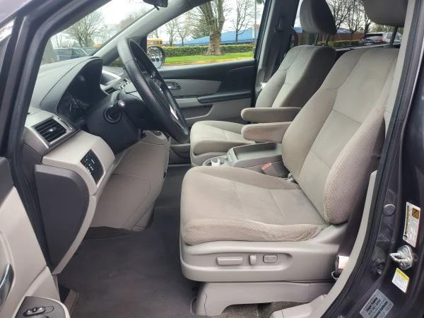 2016 Honda Odyssey - Image 9 of 21