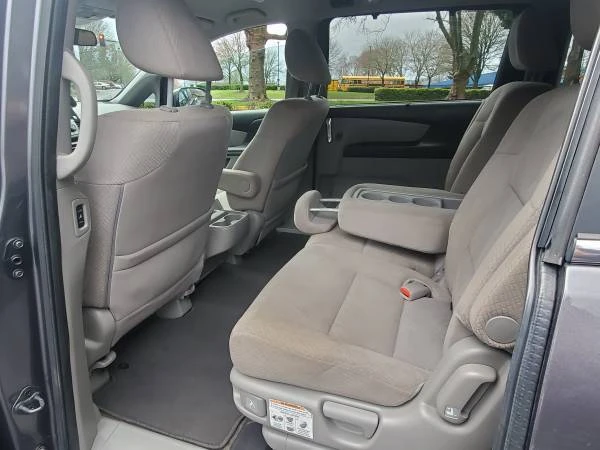 2016 Honda Odyssey - Image 20 of 21