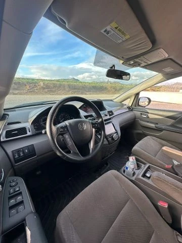 2016 Honda Odyssey - Image 9 of 19