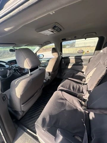 2016 Honda Odyssey - Image 13 of 19