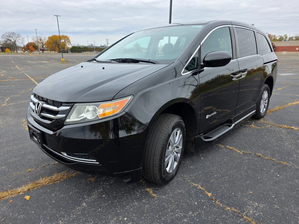 2016 Honda Odyssey - Image 10 of 21