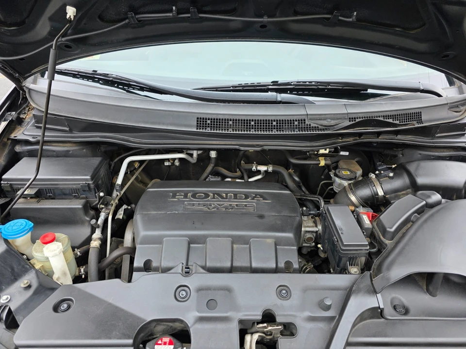 2016 Honda Odyssey - Image 12 of 21