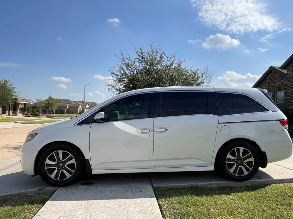 2016 Honda Odyssey - Image 4 of 13