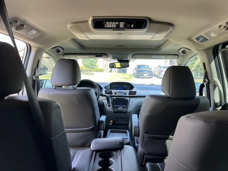 2016 Honda Odyssey - Image 10 of 13