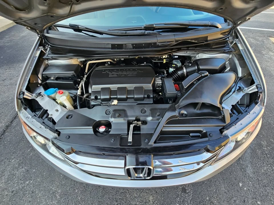 2016 Honda Odyssey - Image 17 of 20