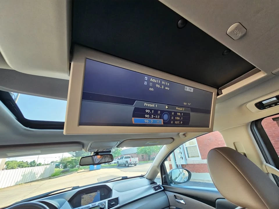 2016 Honda Odyssey - Image 16 of 20