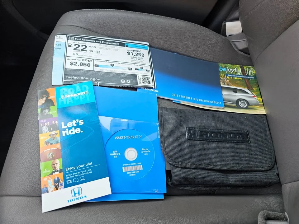 2016 Honda Odyssey - Image 18 of 20