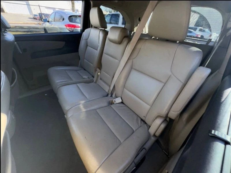 2016 Honda Odyssey - Image 7 of 8