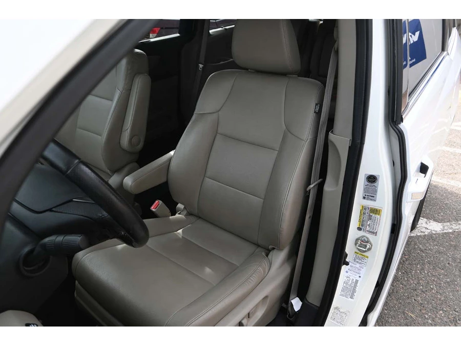 2016 Honda Odyssey - Image 14 of 21
