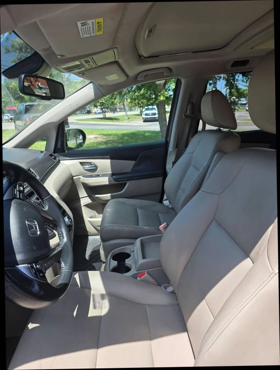 2016 Honda Odyssey - Image 17 of 18