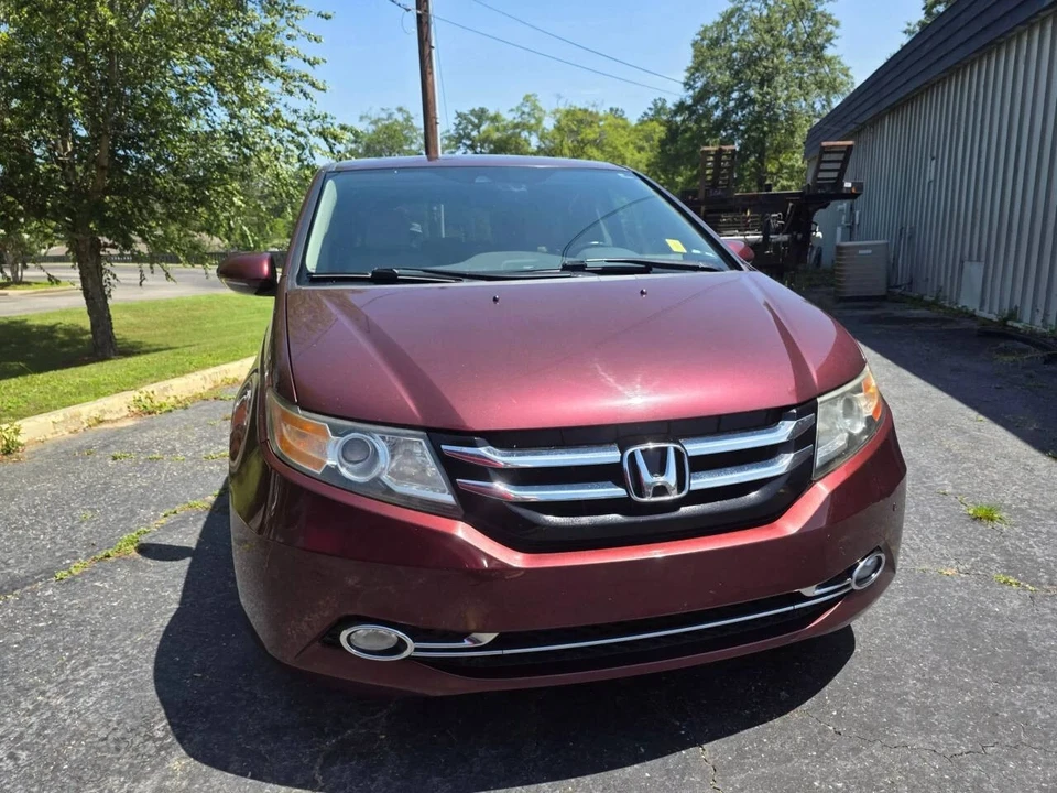 2016 Honda Odyssey - Image 2 of 18