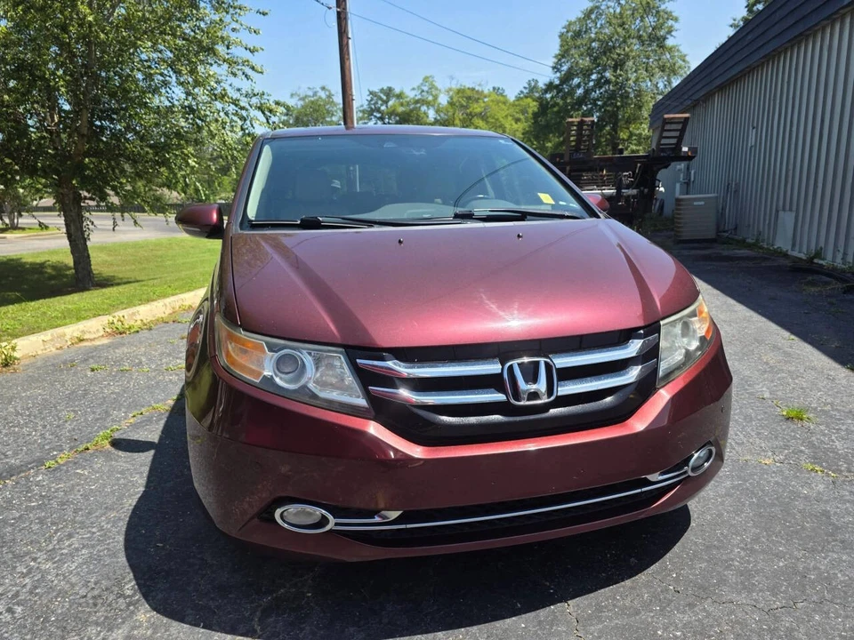 2016 Honda Odyssey - Image 2 of 18