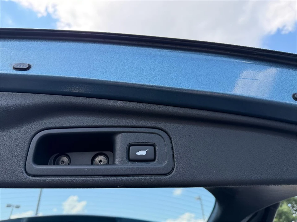 2016 Honda Pilot 3rd Gen - Image 14 of 31