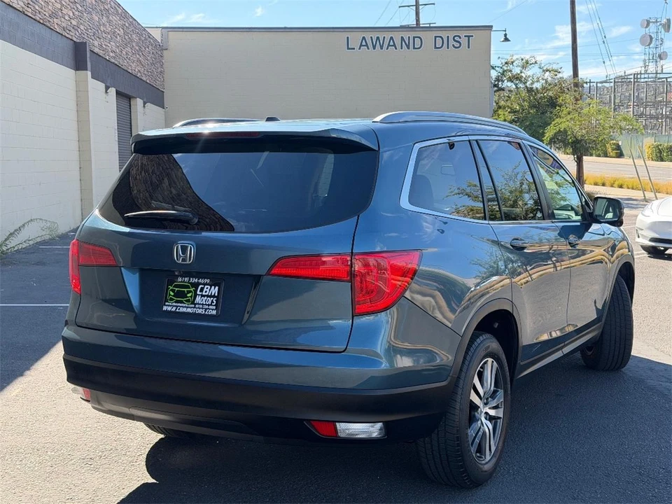 2016 Honda Pilot 3rd Gen - Image 8 of 23