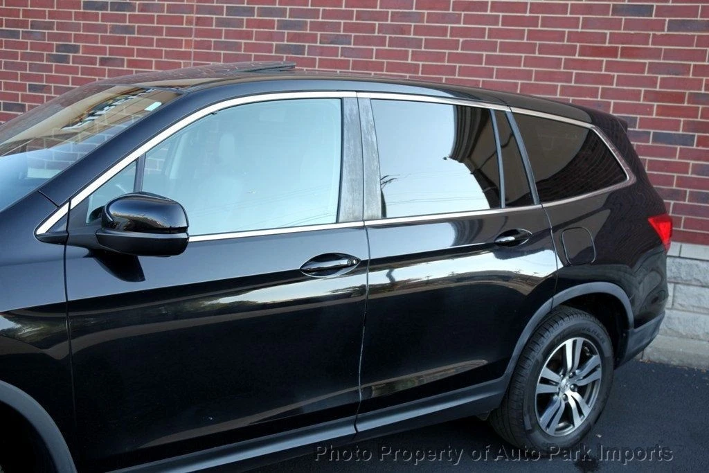 2016 Honda Pilot 3rd Gen - Image 5 of 12