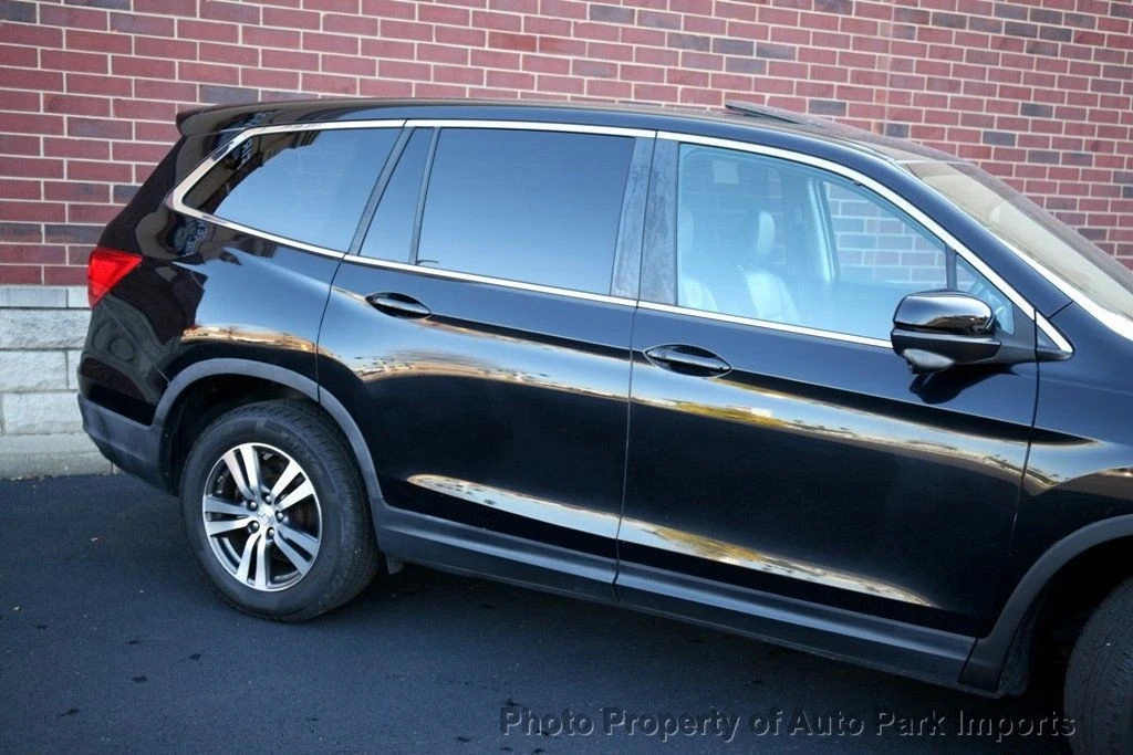 2016 Honda Pilot 3rd Gen - Image 10 of 12