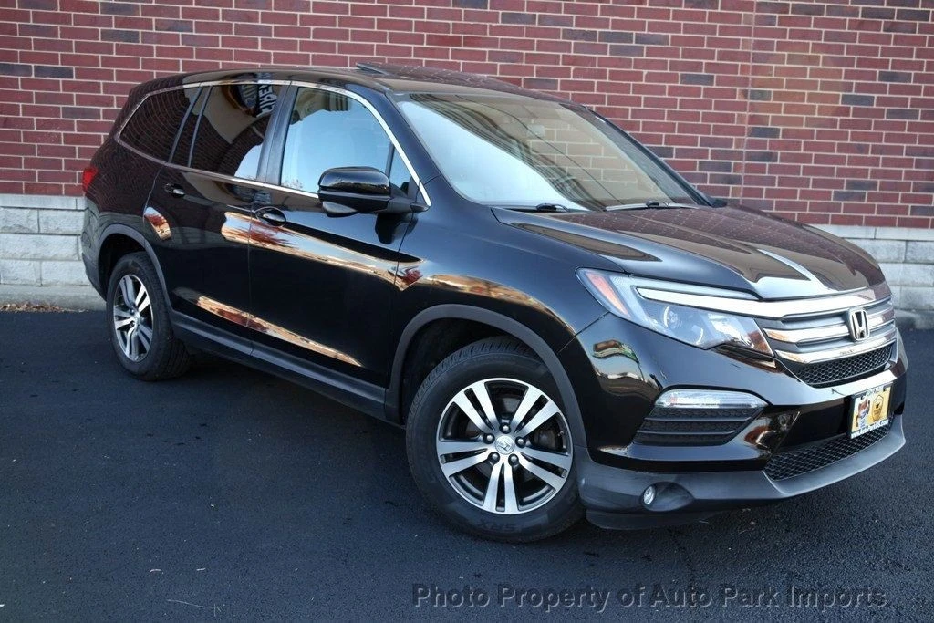 2016 Honda Pilot 3rd Gen - Image 9 of 12