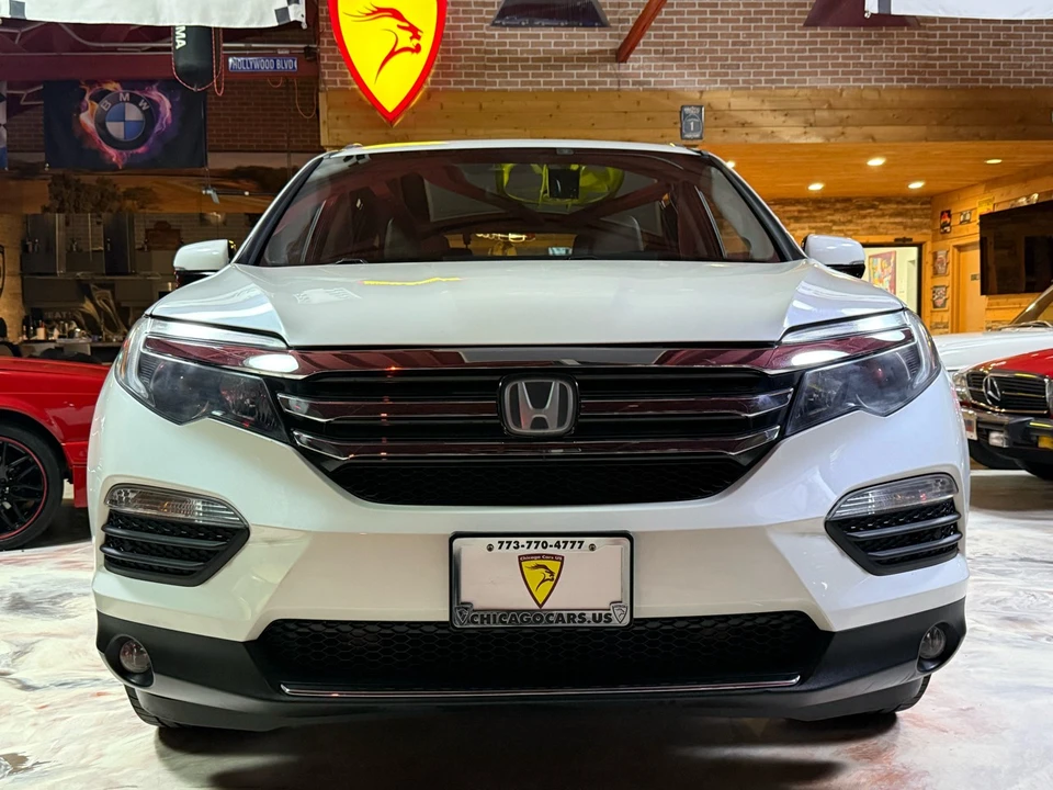 2016 Honda Pilot 3rd Gen - Image 2 of 21