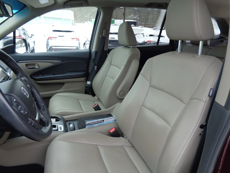 2016 Honda Pilot 3rd Gen - Image 15 of 21