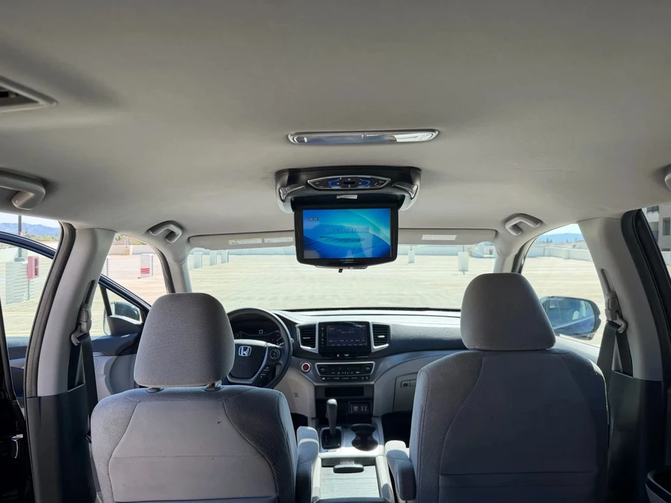 2016 Honda Pilot 3rd Gen - Image 12 of 21