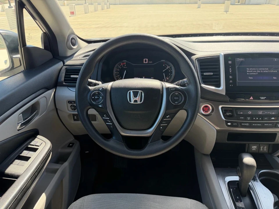 2016 Honda Pilot 3rd Gen - Image 15 of 21