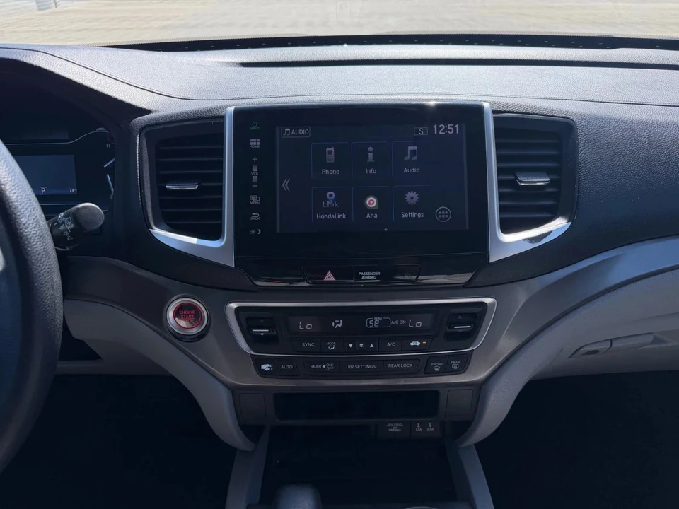 2016 Honda Pilot 3rd Gen - Image 17 of 21