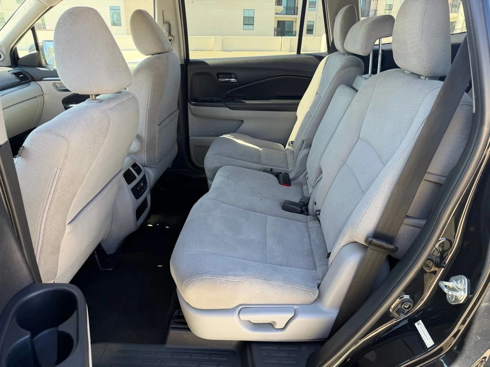 2016 Honda Pilot 3rd Gen - Image 10 of 21
