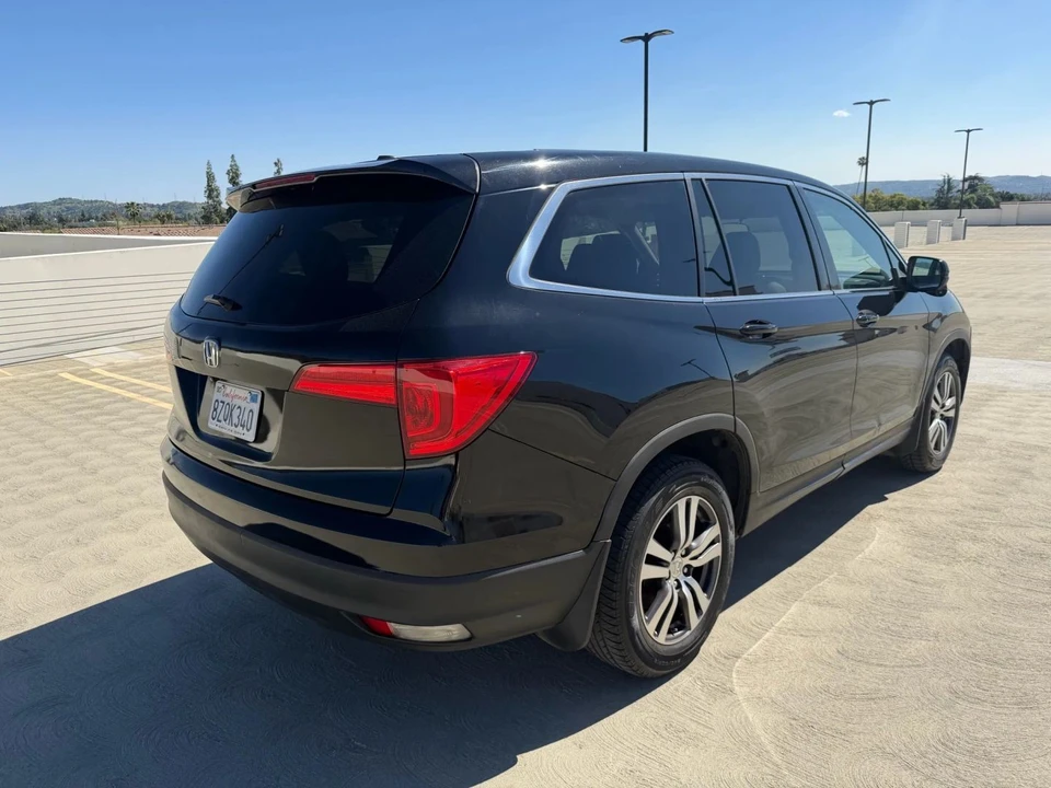 2016 Honda Pilot 3rd Gen - Image 5 of 21