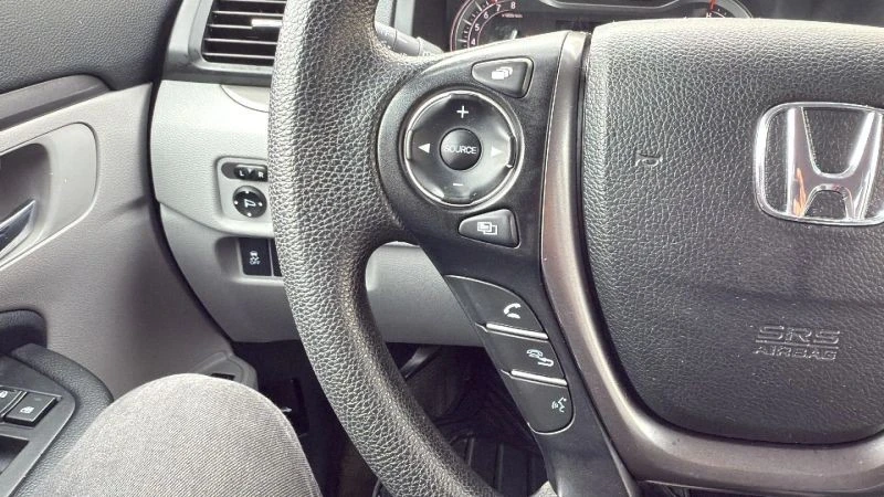 2016 Honda Pilot 3rd Gen - Image 12 of 12