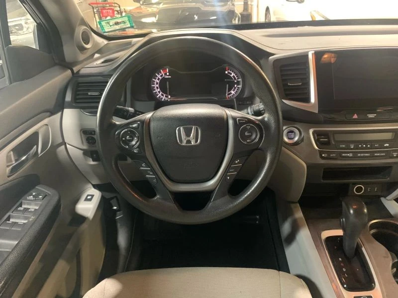 2016 Honda Pilot 3rd Gen - Image 11 of 12