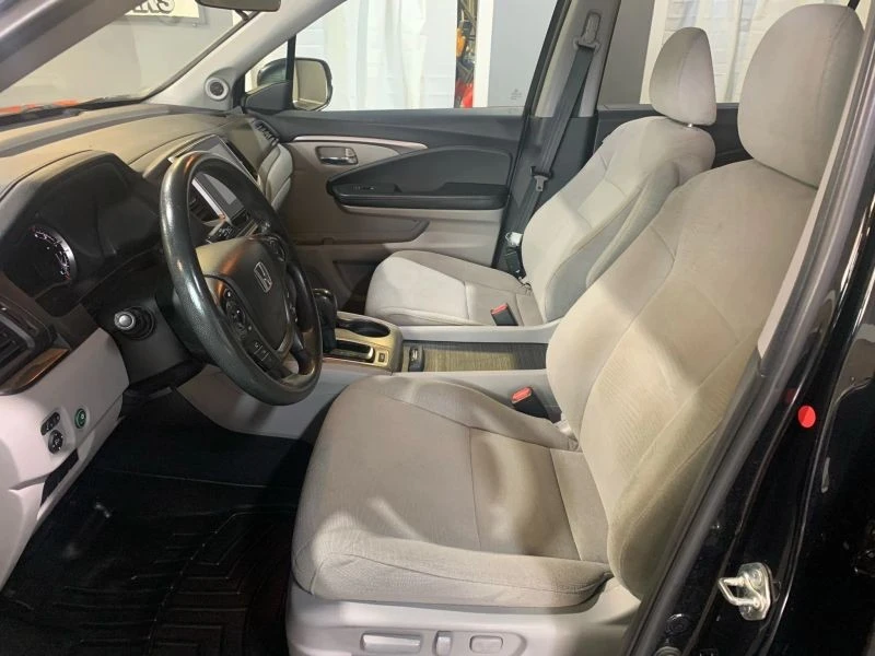 2016 Honda Pilot 3rd Gen - Image 9 of 12