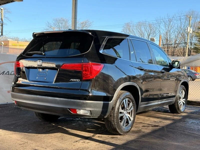 2016 Honda Pilot 3rd Gen - Image 11 of 12