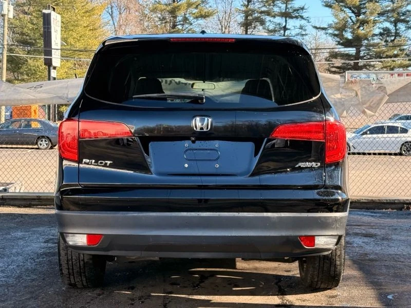 2016 Honda Pilot 3rd Gen - Image 10 of 12