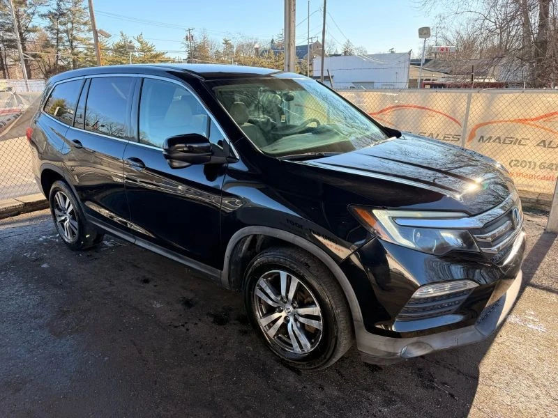 2016 Honda Pilot 3rd Gen - Image 7 of 12