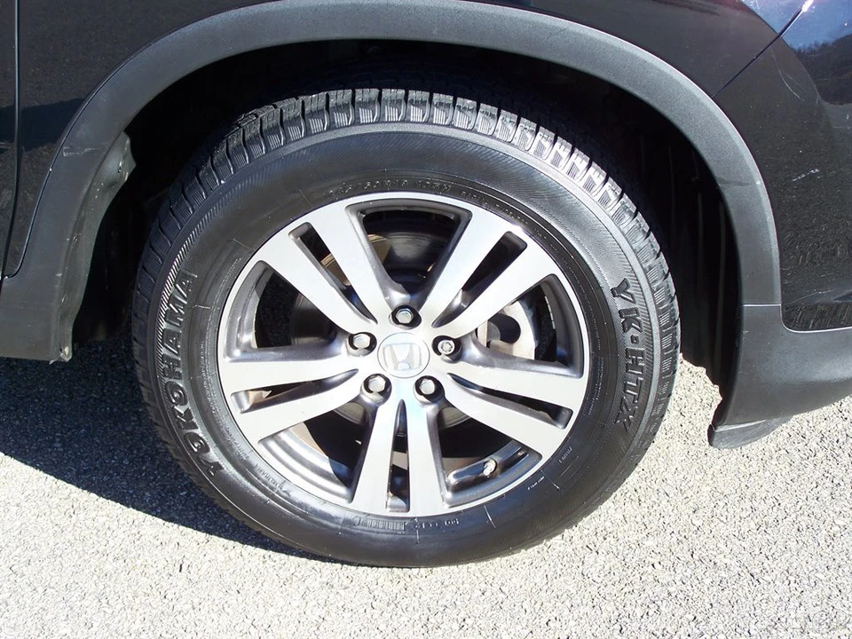 2016 Honda Pilot 3rd Gen - Image 9 of 21