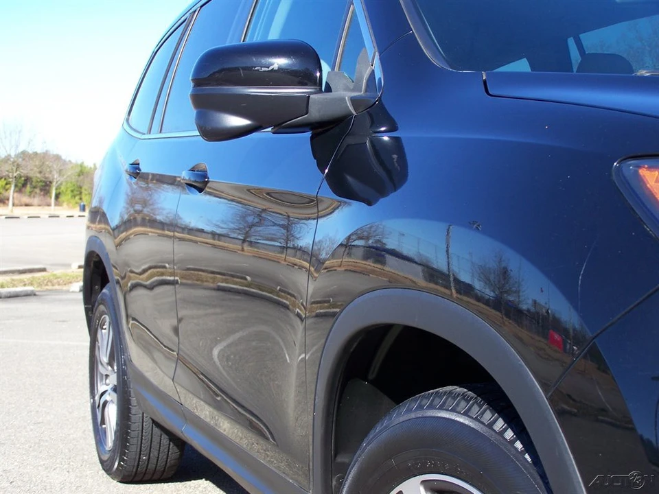 2016 Honda Pilot 3rd Gen - Image 15 of 21