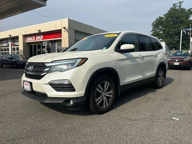 2016 Honda Pilot 3rd Gen - Image 3 of 12