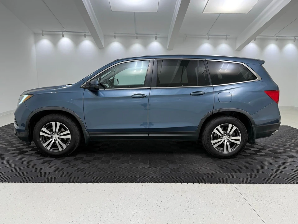 2016 Honda Pilot 3rd Gen - Image 4 of 28