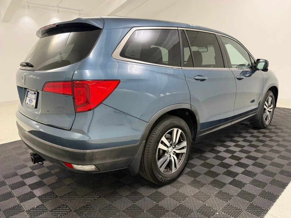 2016 Honda Pilot 3rd Gen - Image 7 of 28