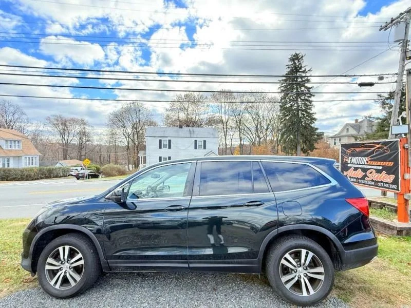 2016 Honda Pilot 3rd Gen - Image 8 of 12