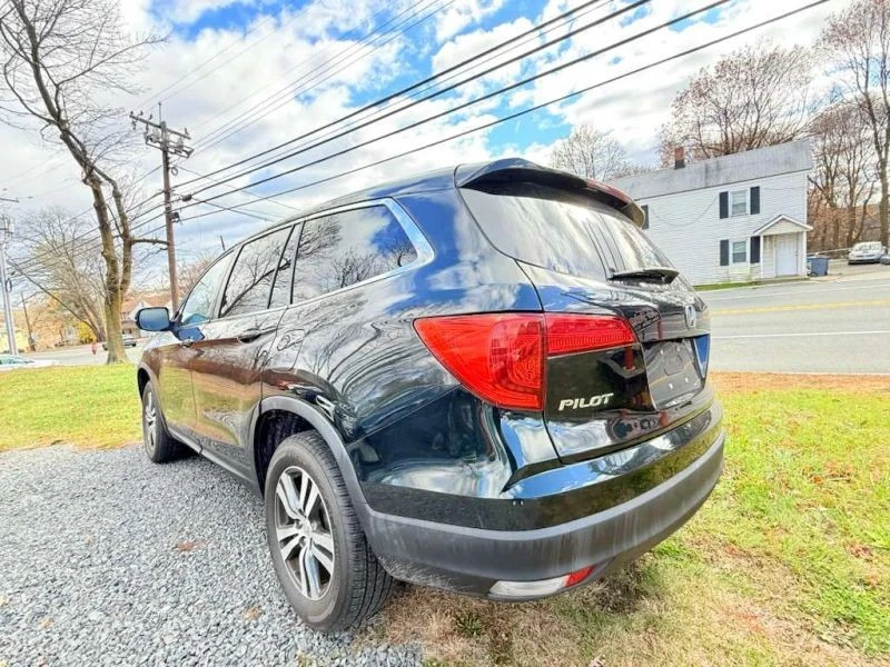 2016 Honda Pilot 3rd Gen - Image 5 of 12