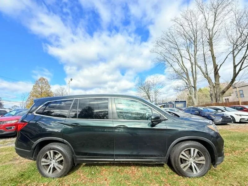 2016 Honda Pilot 3rd Gen - Image 6 of 12