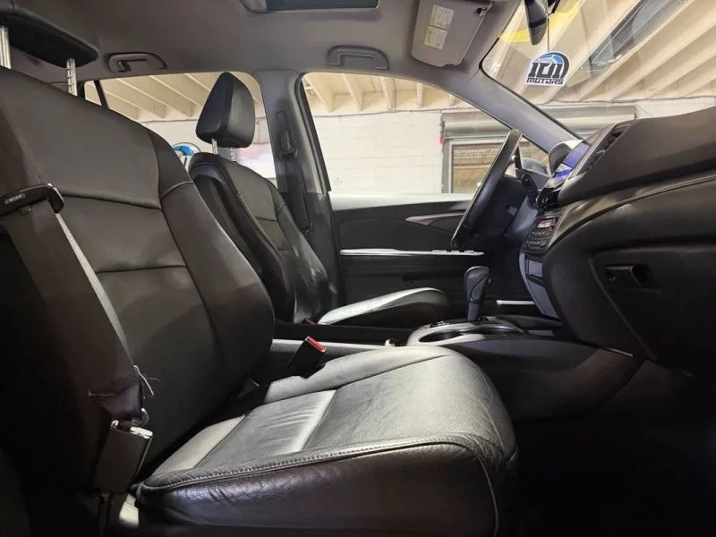 2016 Honda Pilot 3rd Gen - Image 11 of 12