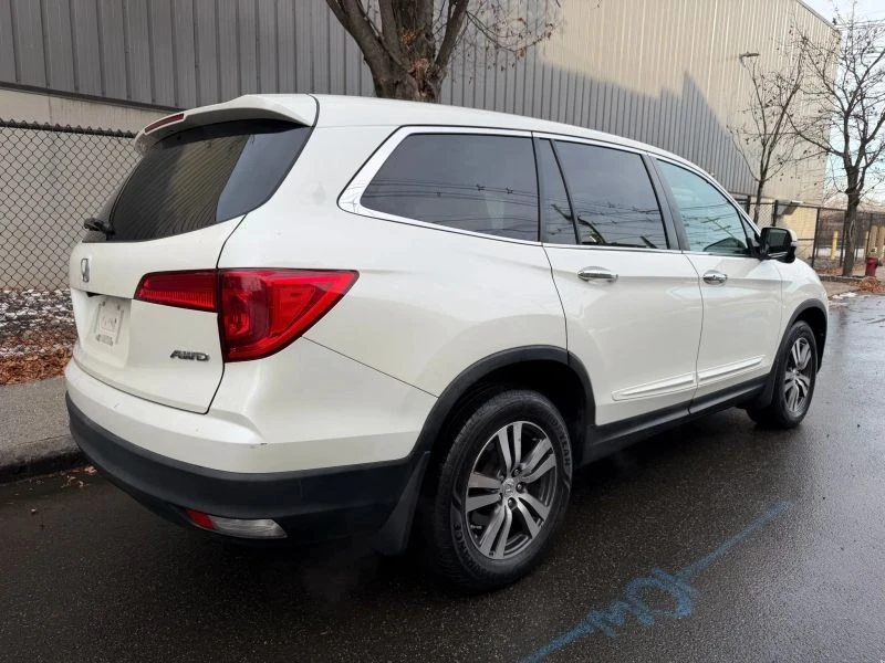 2016 Honda Pilot 3rd Gen - Image 7 of 12