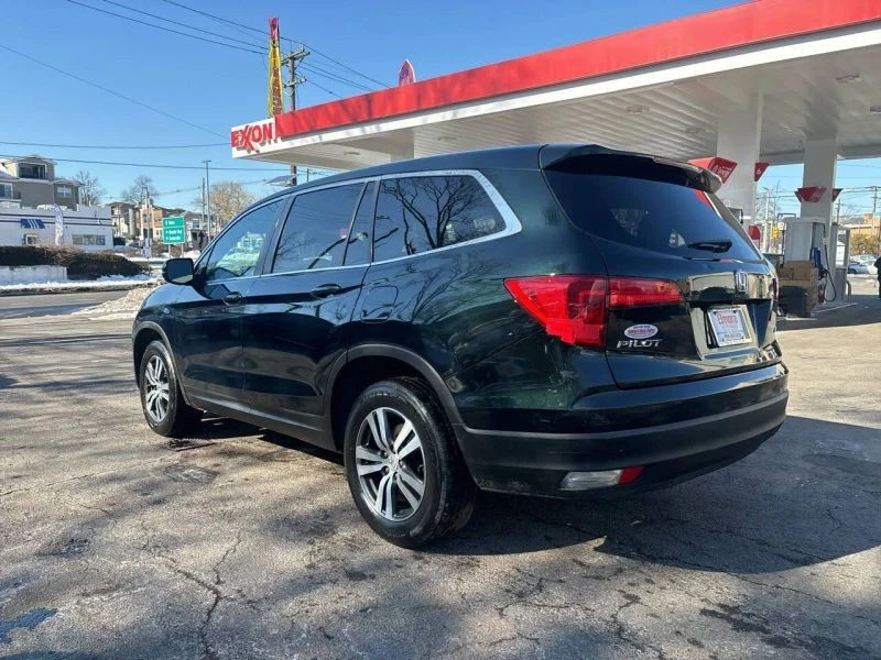 2016 Honda Pilot 3rd Gen - Image 4 of 12