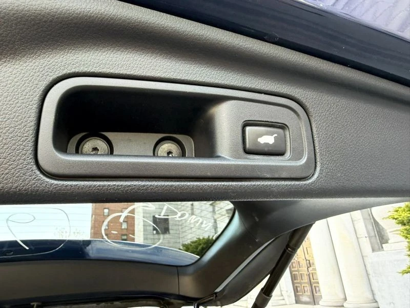 2016 Honda Pilot 3rd Gen - Image 6 of 12