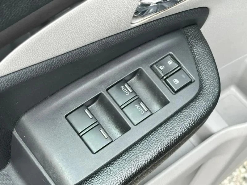 2016 Honda Pilot 3rd Gen - Image 10 of 12