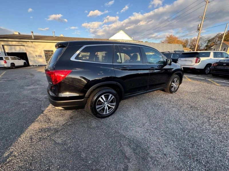 2016 Honda Pilot 3rd Gen - Image 10 of 12