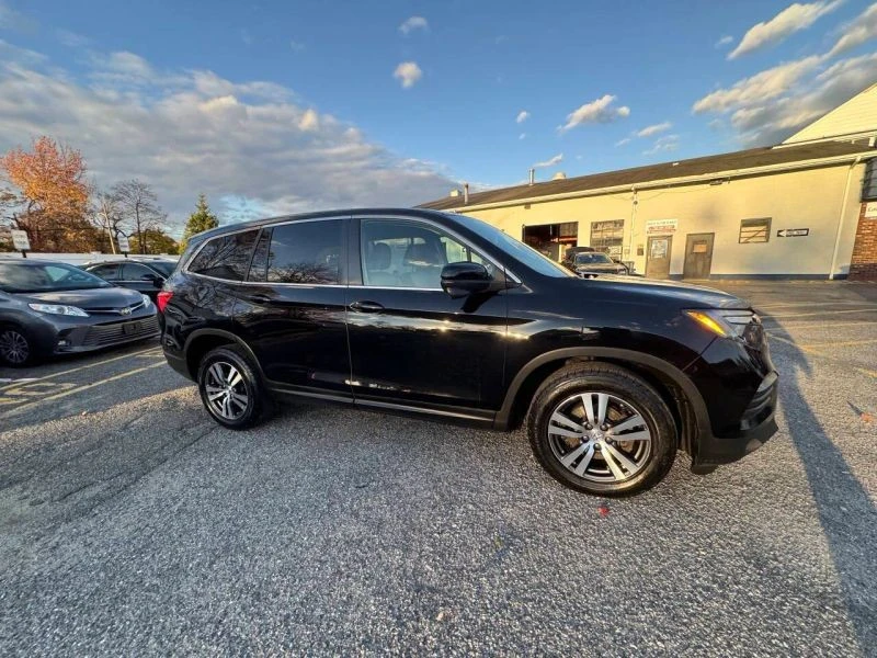 2016 Honda Pilot 3rd Gen - Image 6 of 12