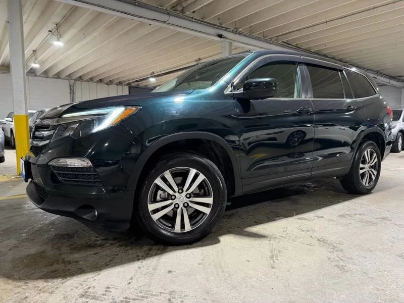 2016 Honda Pilot 3rd Gen - Image 2 of 12